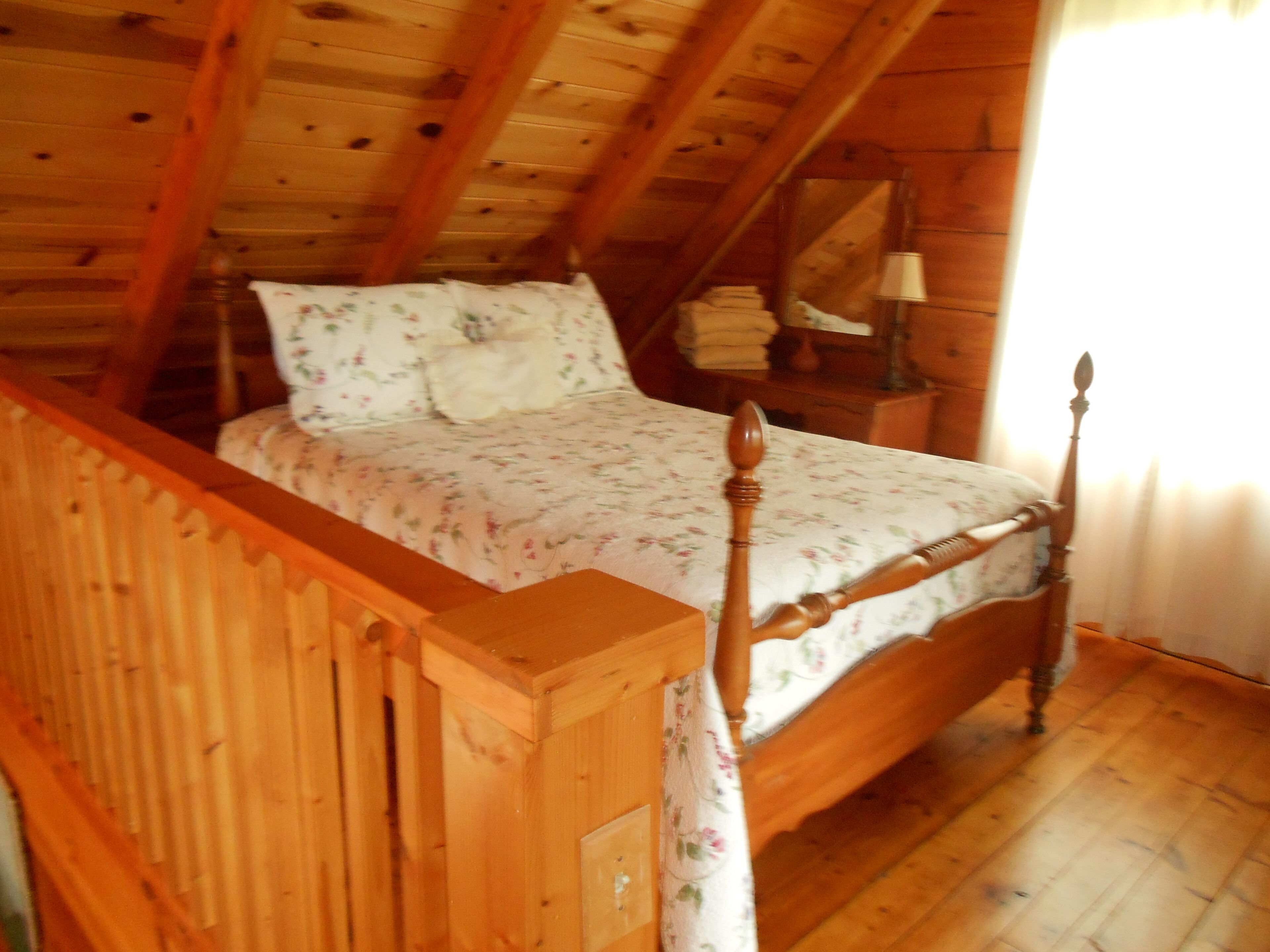 Close to Heaven, Blue Grass, Biking, Hiking,  Fishing and NOW WIFI