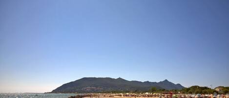 Playa en los alrededores