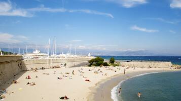 Plage à proximité, serviettes de plage