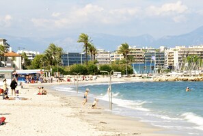 Beach nearby, beach towels