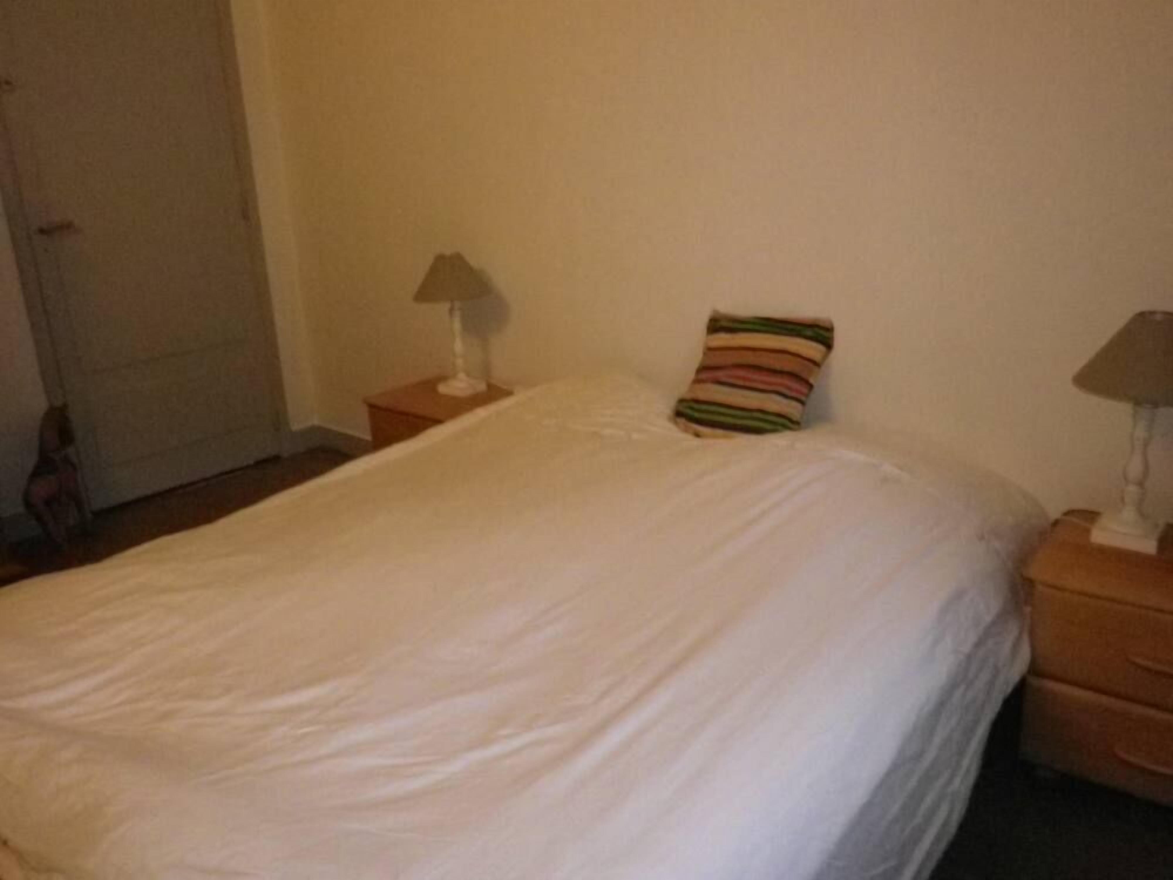 House with pool garden, ideal family quiet in Toulouse, 