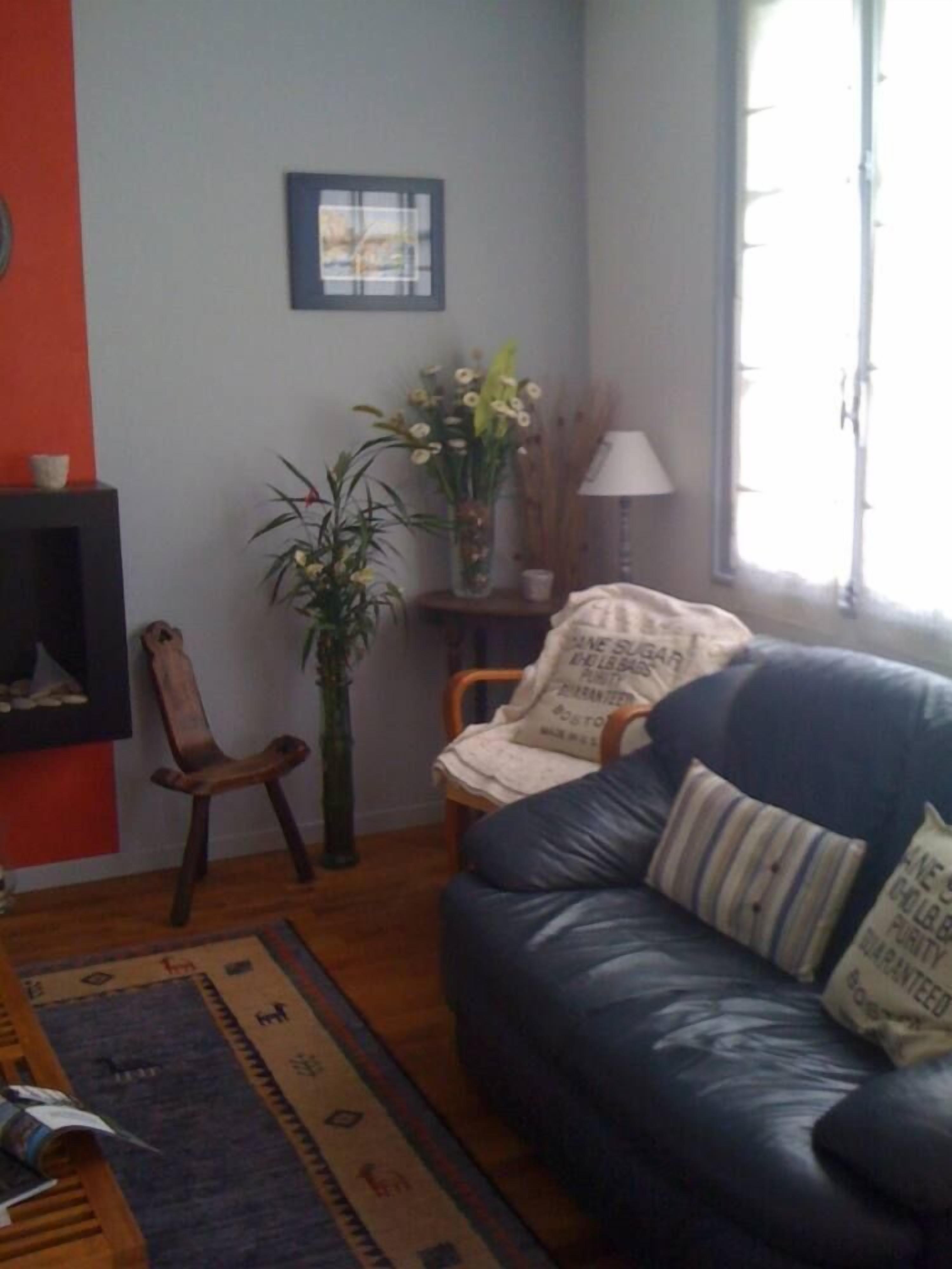 House with pool garden, ideal family quiet in Toulouse, 