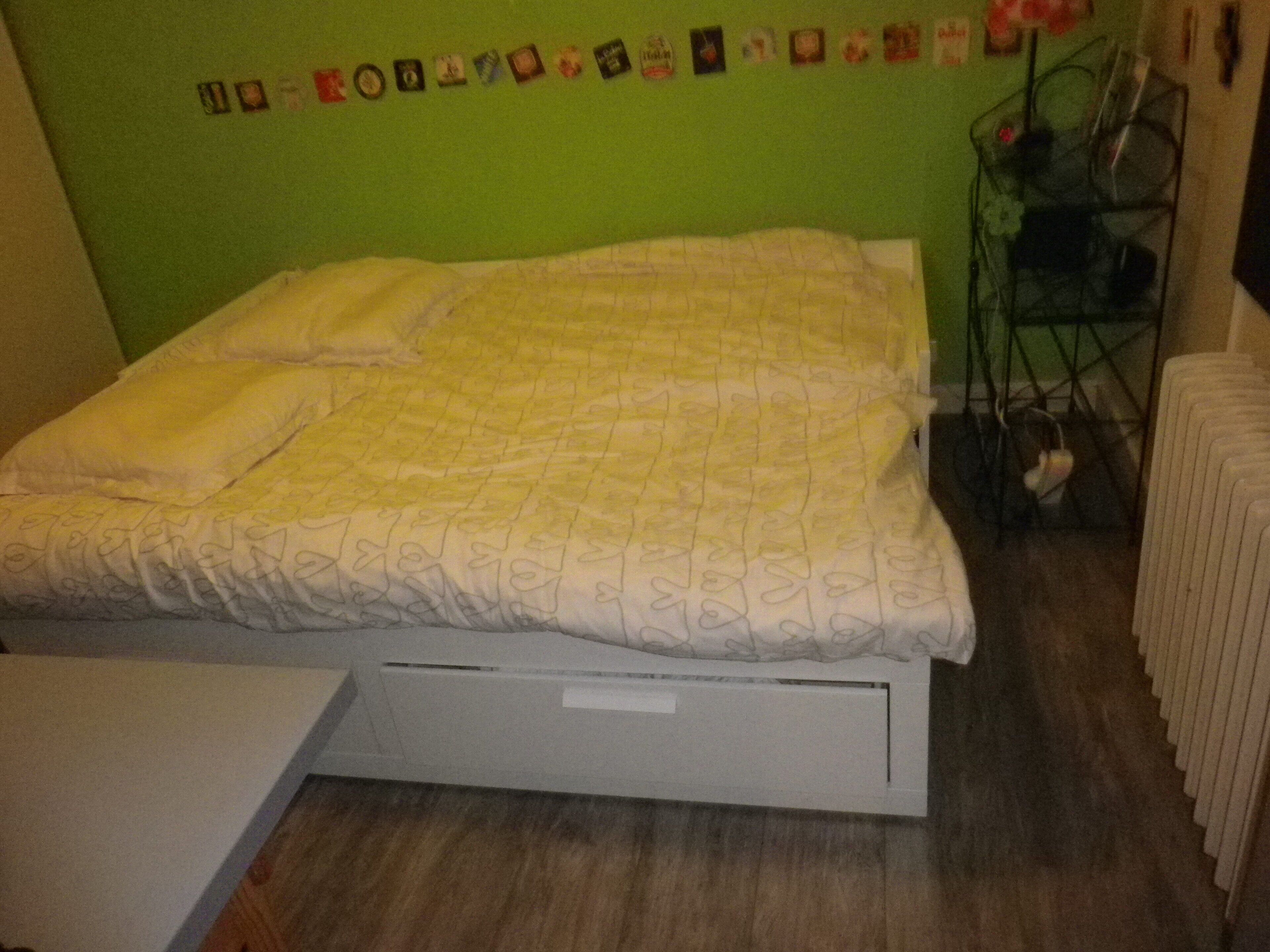chambre avec lit gigiogne