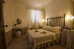 4 bedrooms, iron/ironing board, free WiFi, bed sheets - House with private pool in the countryside of Pienza (Pienza)