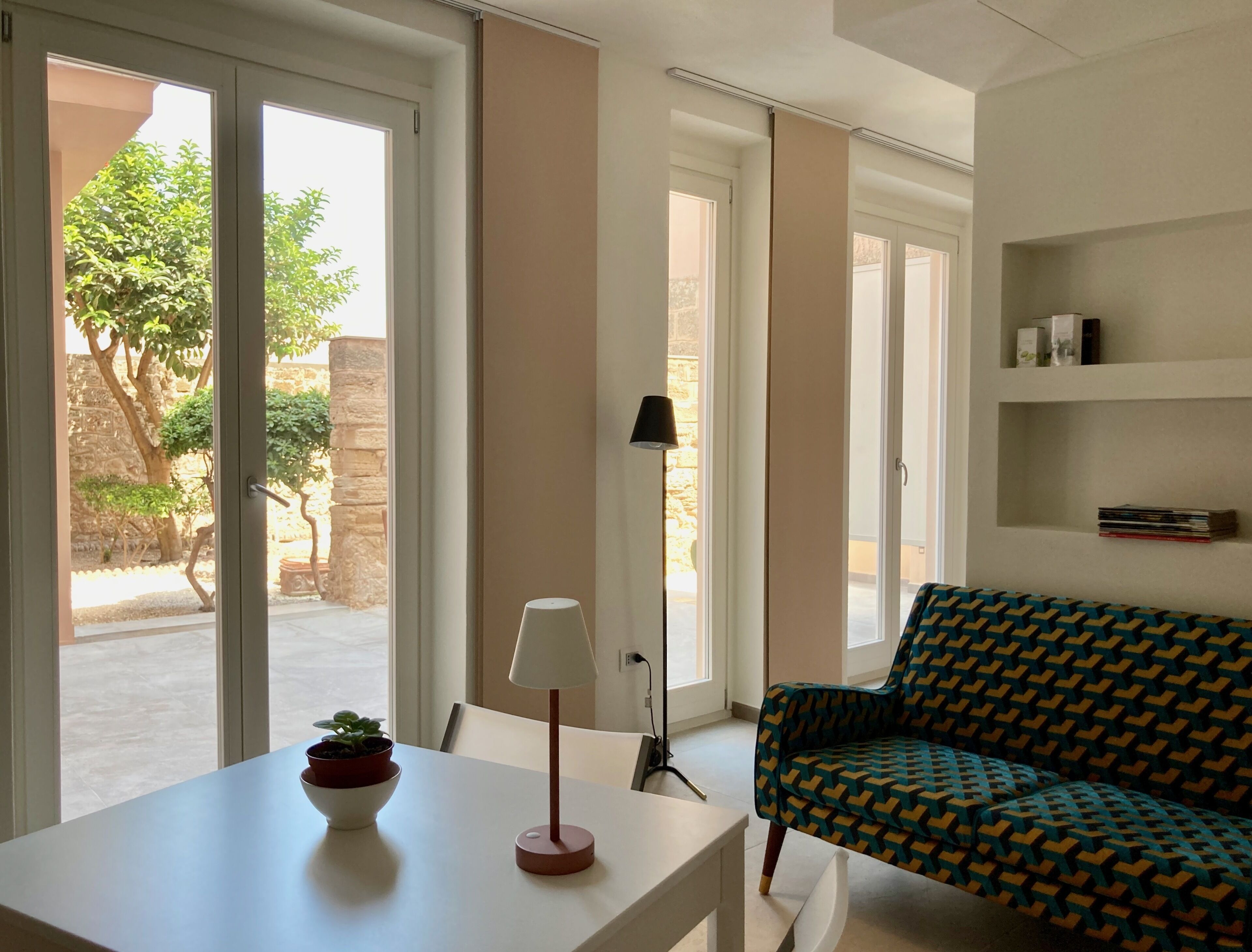 Little nice loft in the very centre of the old town