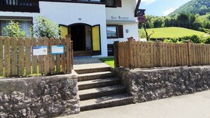 Exterior - Nice apartment at ground level in Ruhpolding, children and pets are welcome (Bayern)