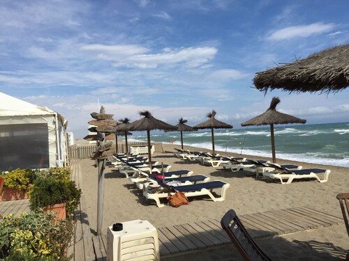 Villa spacieuse avec jardin, près du plage, adapté aux enfants, plac de parc