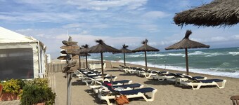 Villa spacieuse avec jardin, près du plage, adapté aux enfants, plac de parc