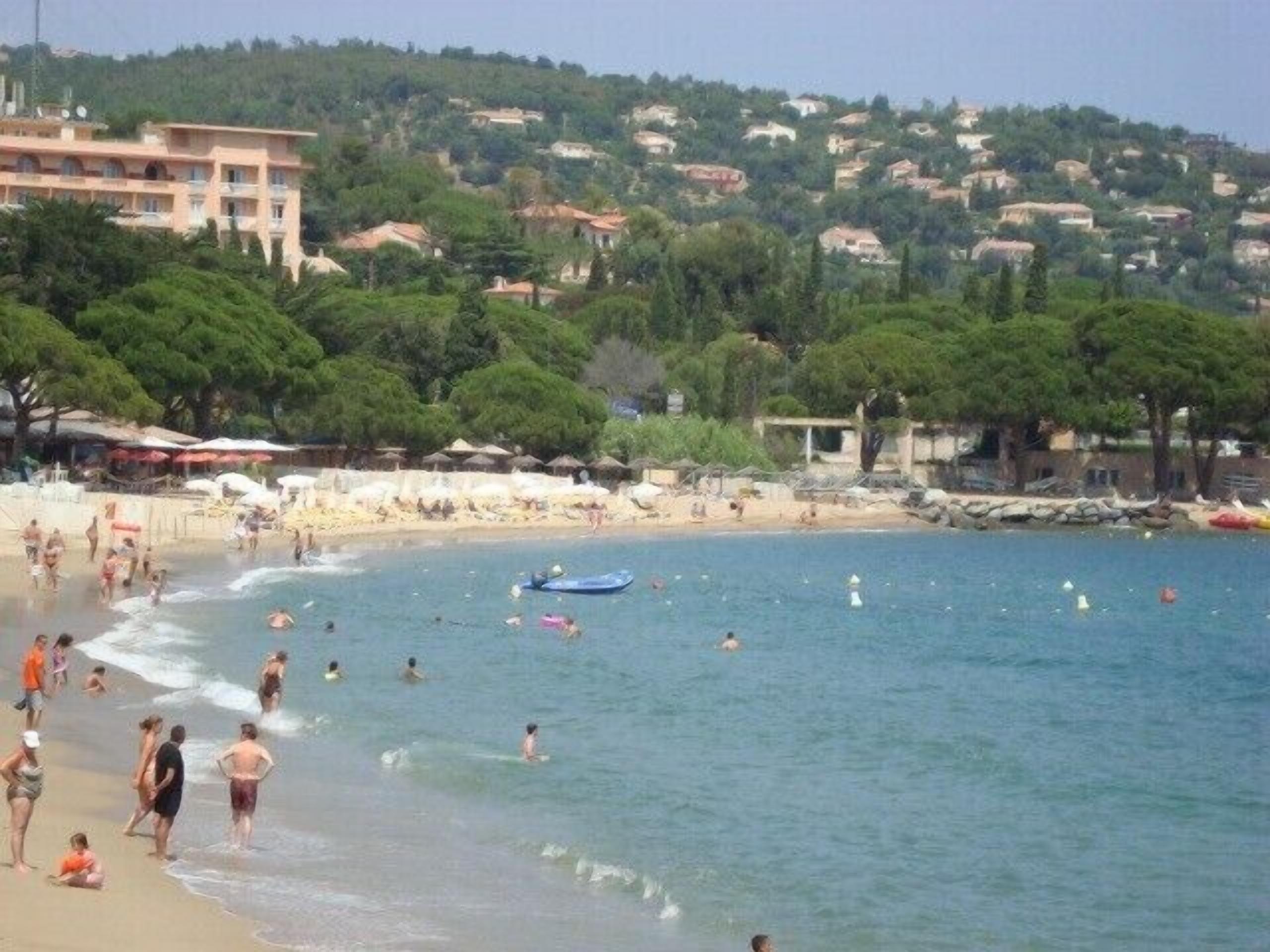 In Strandnähe, Liegestühle