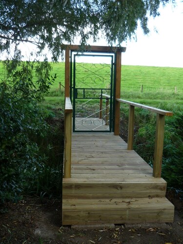 New cottage for 2 persons in a quiet location, situated directly on the Ems