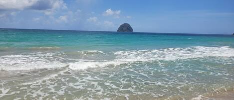 靠近海滩