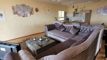 TV, DVD player