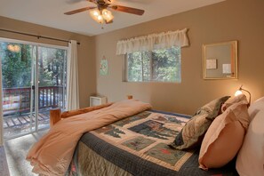 3 室のベッドルーム、アイロン / アイロン台、旅行用ベビーベッド、WiFi