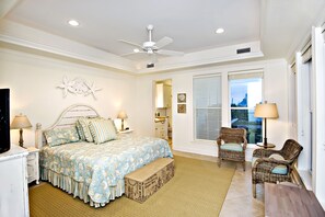 4 bedrooms, iron/ironing board, free WiFi, bed sheets - 4 3.5 Bayside 2 King Masters, A+ Sunset, Pier Fishing Light,Huge Cover Porch (Galveston)