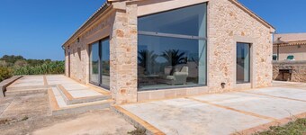 modern converted farmhouse with pool, quiet location