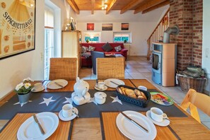 تناول الطعام