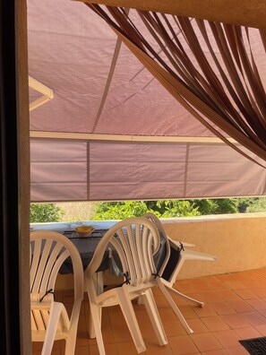 Outdoor dining - Character house, with vaulted ceilings in the ancestral tradition (Lavatoggio)