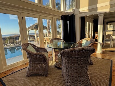 OCEANFRONT W/POOL - SUMMER 2026 DATES AVAILABLE - BOOK NOW!!