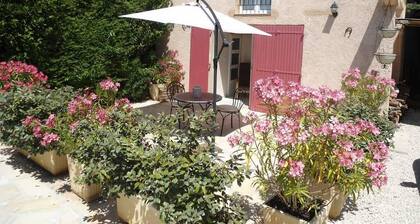 LOCATION DUPLEX NEUF 4 PERS. 45M2 VAR PROCHE SAINTE MAXIME ..IDEALEMENT SITUE...