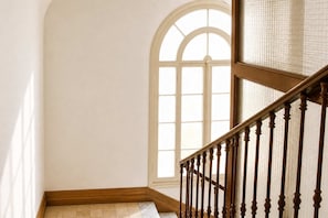 Interior - Èrsextius, GGB2, Nice (Nice)