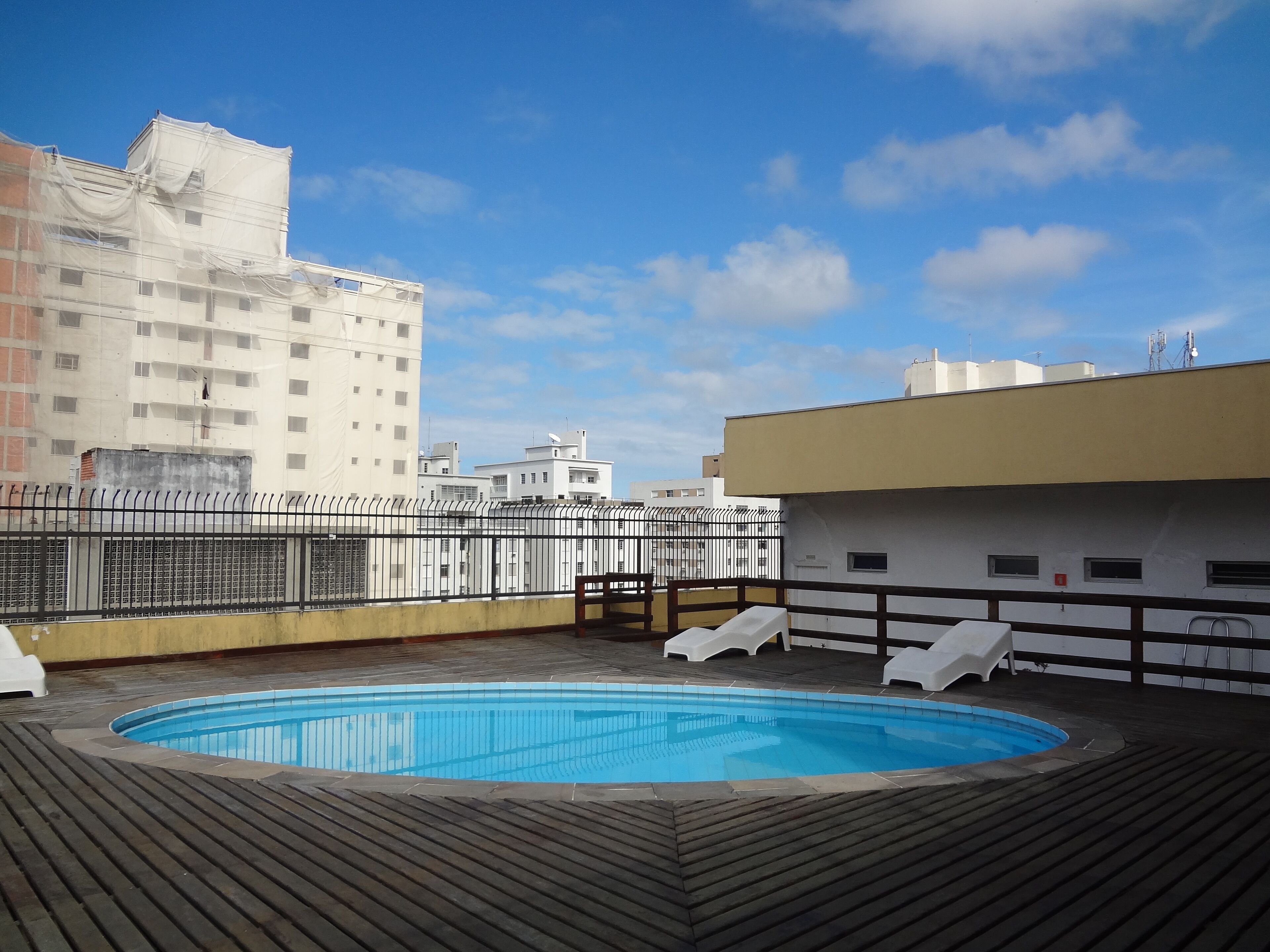 Guarujá / Pitangueiras Flat VIEWS to the SEA! Garage - Beach Service - Maid.