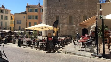 Restauration extérieure