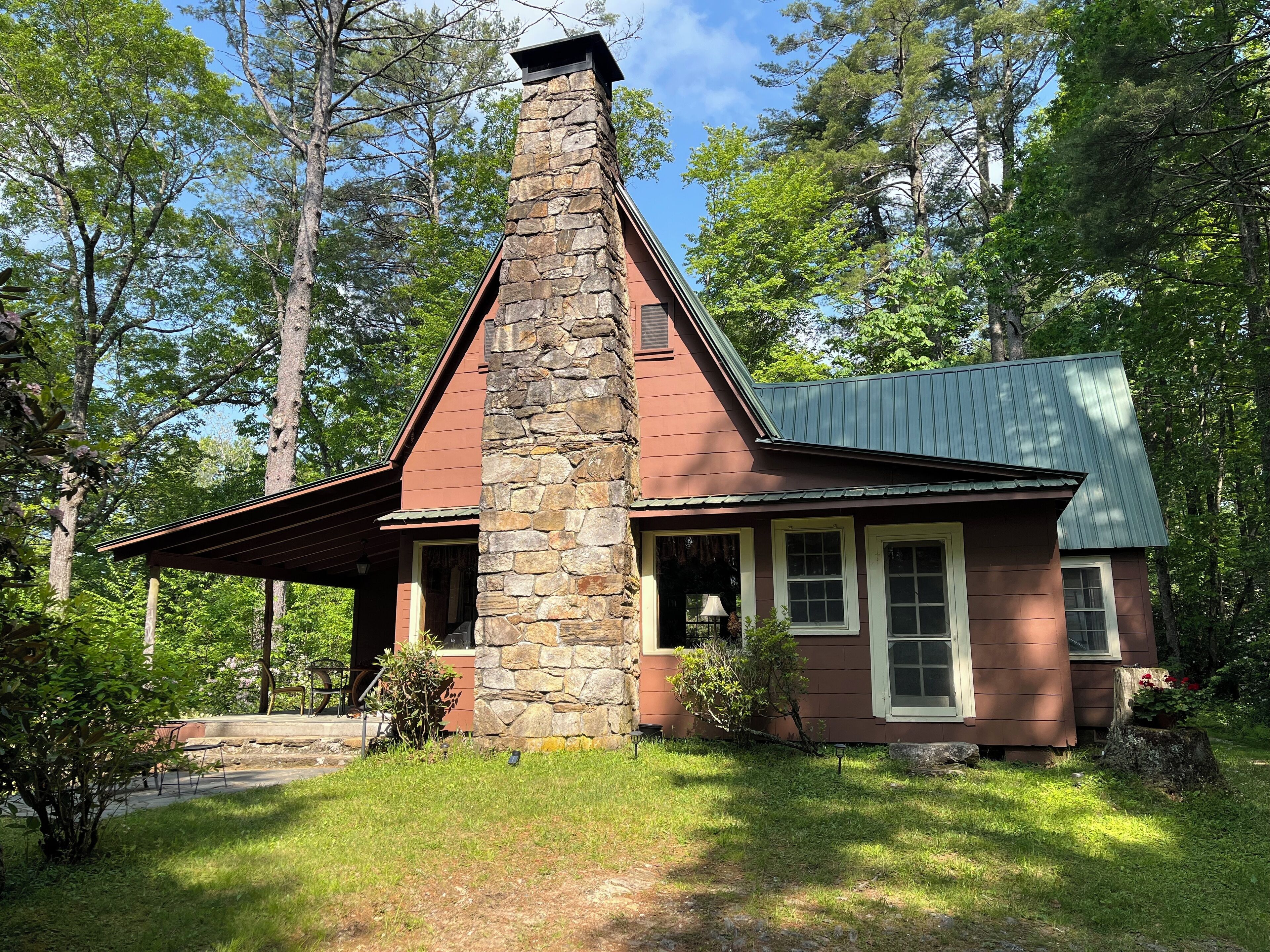 Cabin seen from parking area