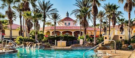 Piscine extérieure, piscine chauffée