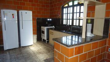 Fridge, microwave, stovetop, toaster