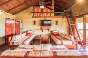 2 chambres, coffres-forts dans les chambres, Wi-Fi gratuit