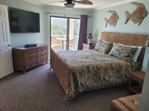 2 bedrooms, iron/ironing board, WiFi, bed sheets - 2 FREE DAILY Hours of Tennis or Pickleball...2 Oceanfront pools, with hot tubs,  (Hilton Head Island)