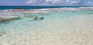 Am Strand, Strandtücher
