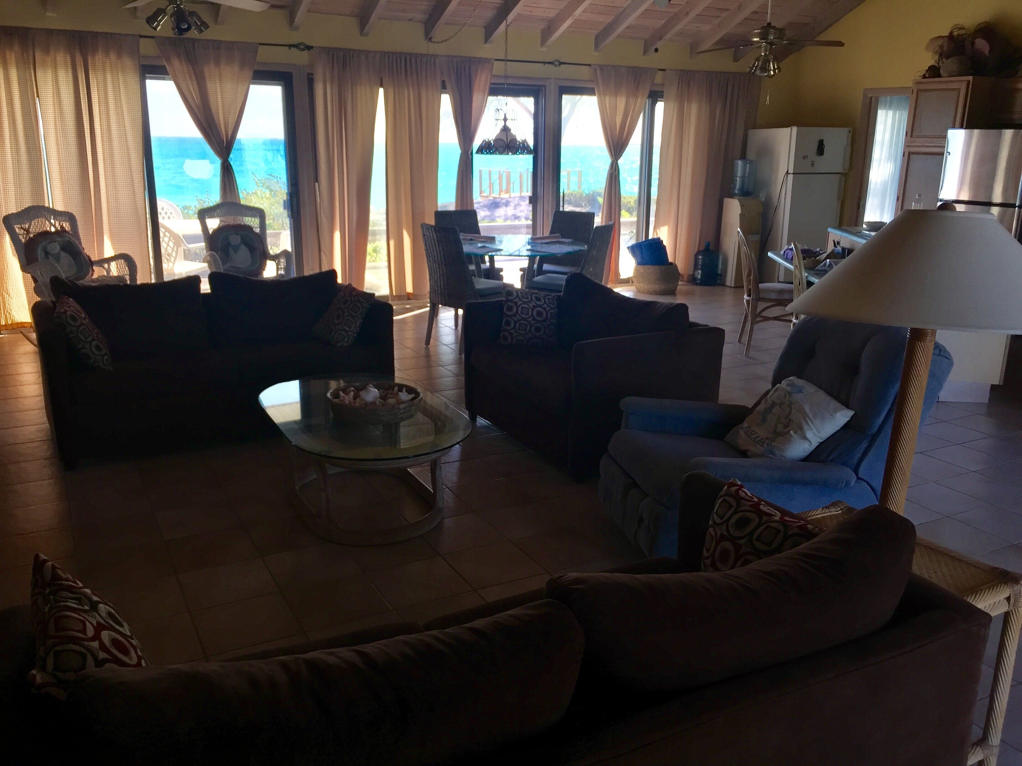 Smart TV, books, music library, stereo