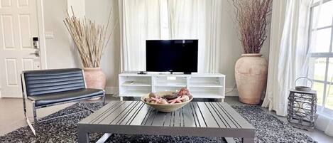 TV