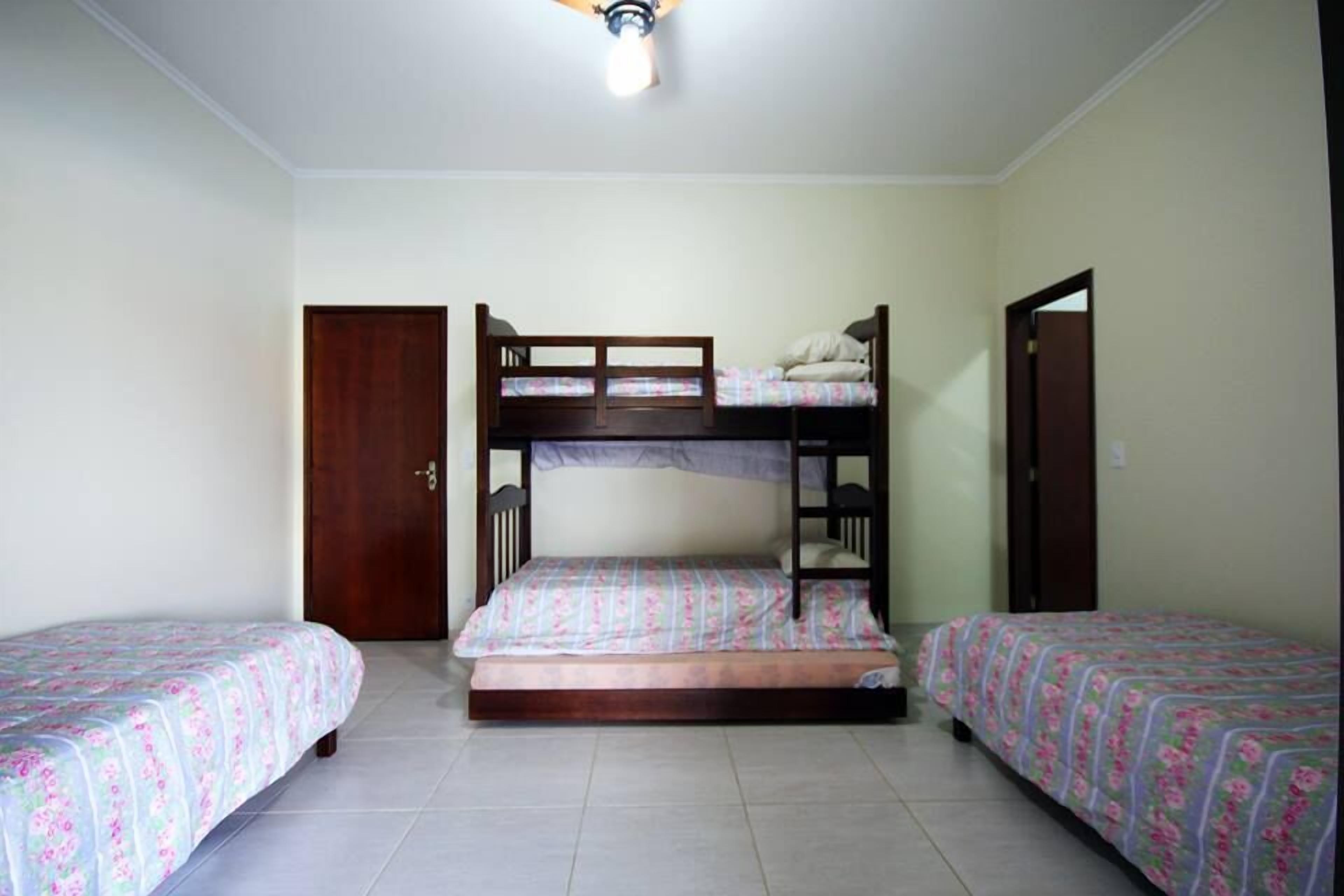 Do you want to get to know Thermas dos Laranjais?Come to Recanto Vale do Sol - Olympia S