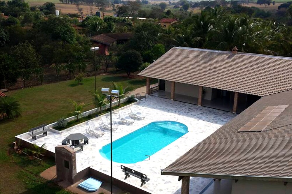 Do you want to get to know Thermas dos Laranjais?Come to Recanto Vale do Sol - Olympia S