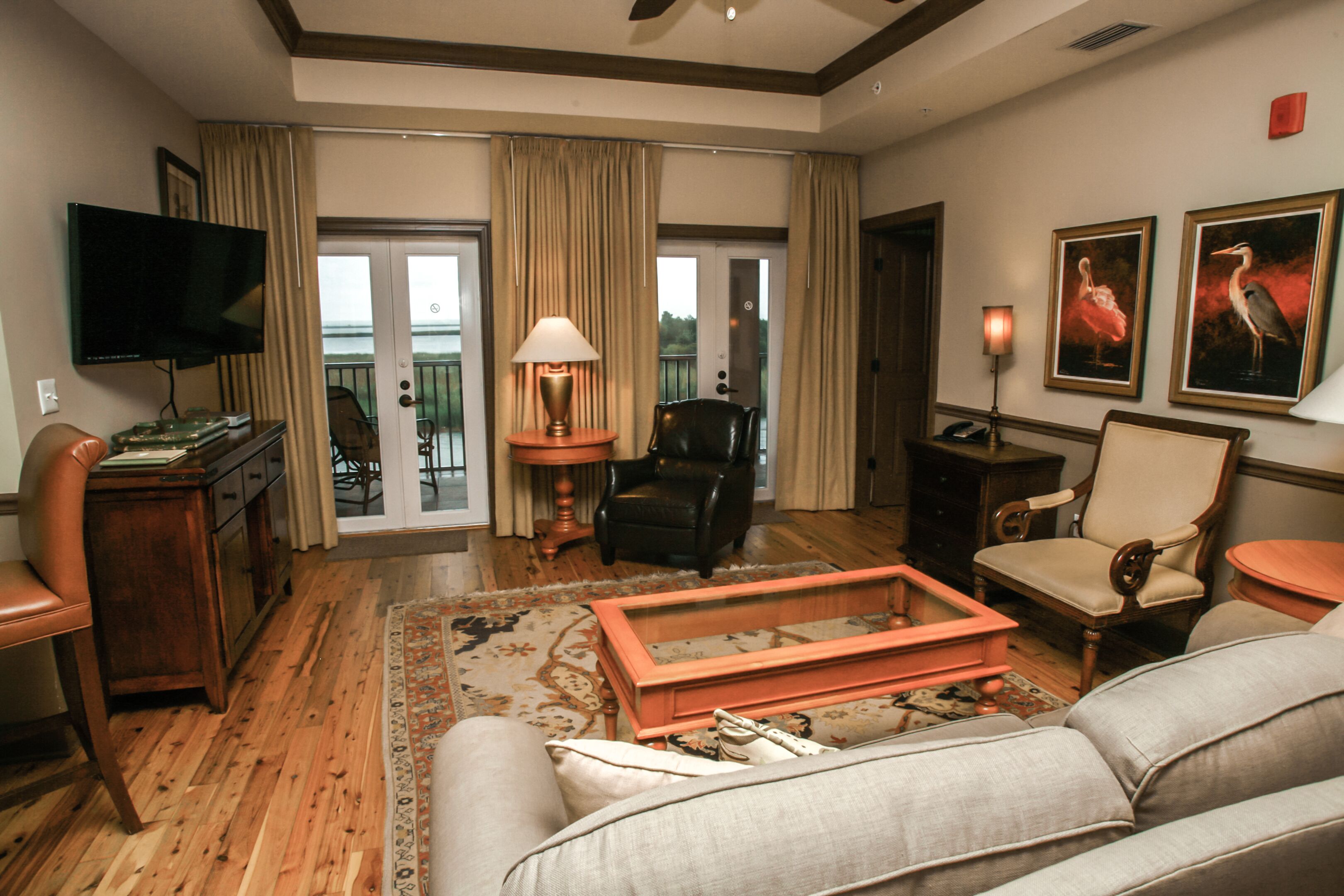 Luxury Waterfront Condo in Historic Apalachicola #307