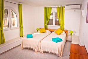 2 soverom, safe på rommet, strykejern/-brett og wi-fi (inkludert)