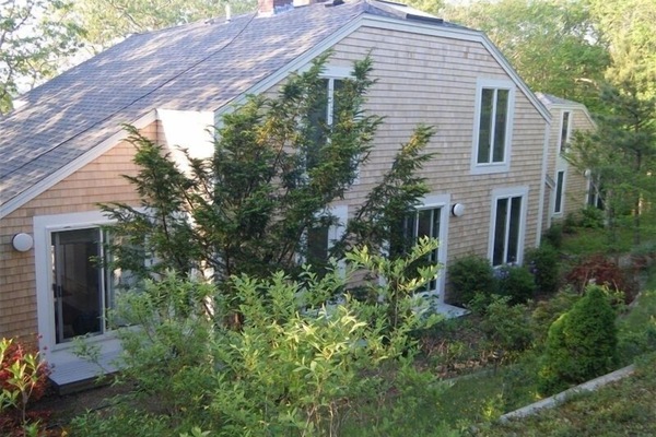 Spacious, award winning house nestled in the hills of Chilmark