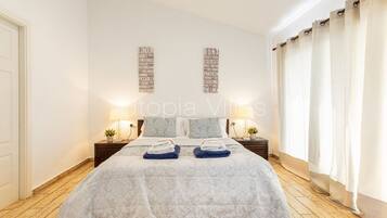 5 Schlafzimmer, Zimmersafe, BĂŒgeleisen/BĂŒgelbrett, WLAN