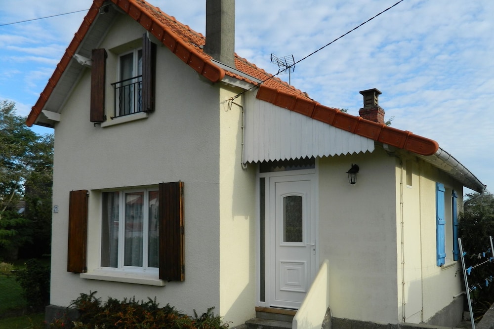 house / villa - St martin de brehal