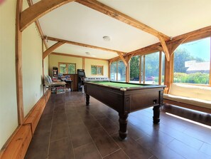Games room - Luxury barn conversion sleeping 16 with hot tub and ensuite bedrooms (Woolland Blandford Forum)