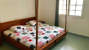 2 間睡房、上網、床單