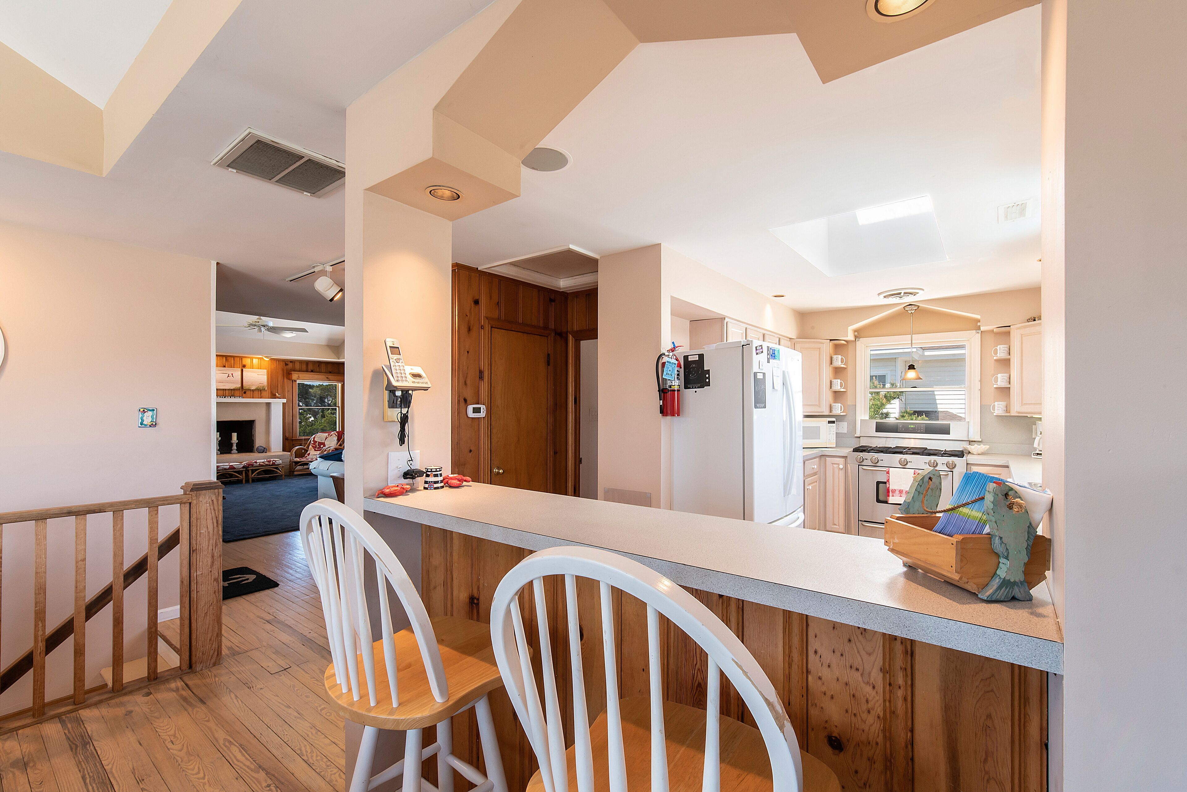 Family Beach Get-a-Way Just 4 Houses from the Ocean!