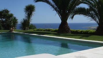 Piscina all'aperto