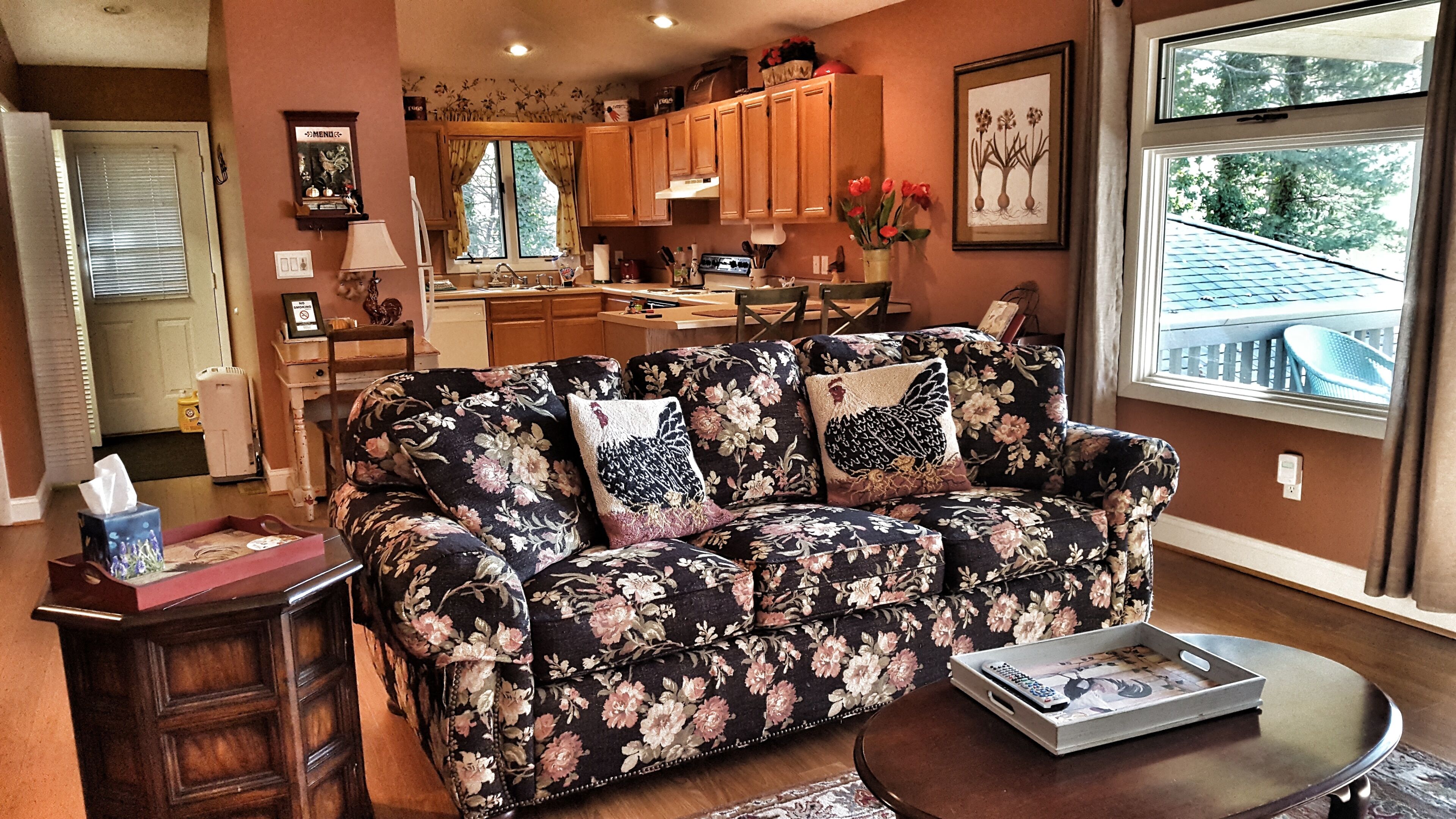 2BD/2BA Rooster house, mountain view