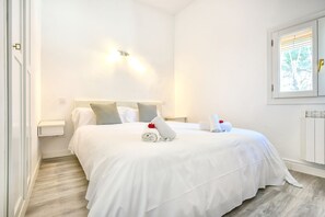 2 多间卧室、熨斗/熨衣板、免费 WiFi、床单