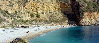 PEREFECT! ONLY 300mts from BEACHES AND MORAIRA TOWN CENTRE