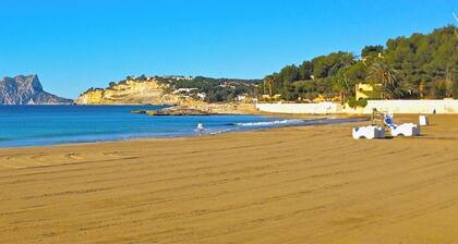 PEREFECT! ONLY 300mts from BEACHES AND MORAIRA TOWN CENTRE