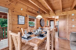 Dining - Almost Perfect: Extra Spacious Layout - New Hot Tub - Overlooks Dollywood (Sevierville)